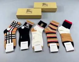 burberry chaussettes pour femme s_121b760